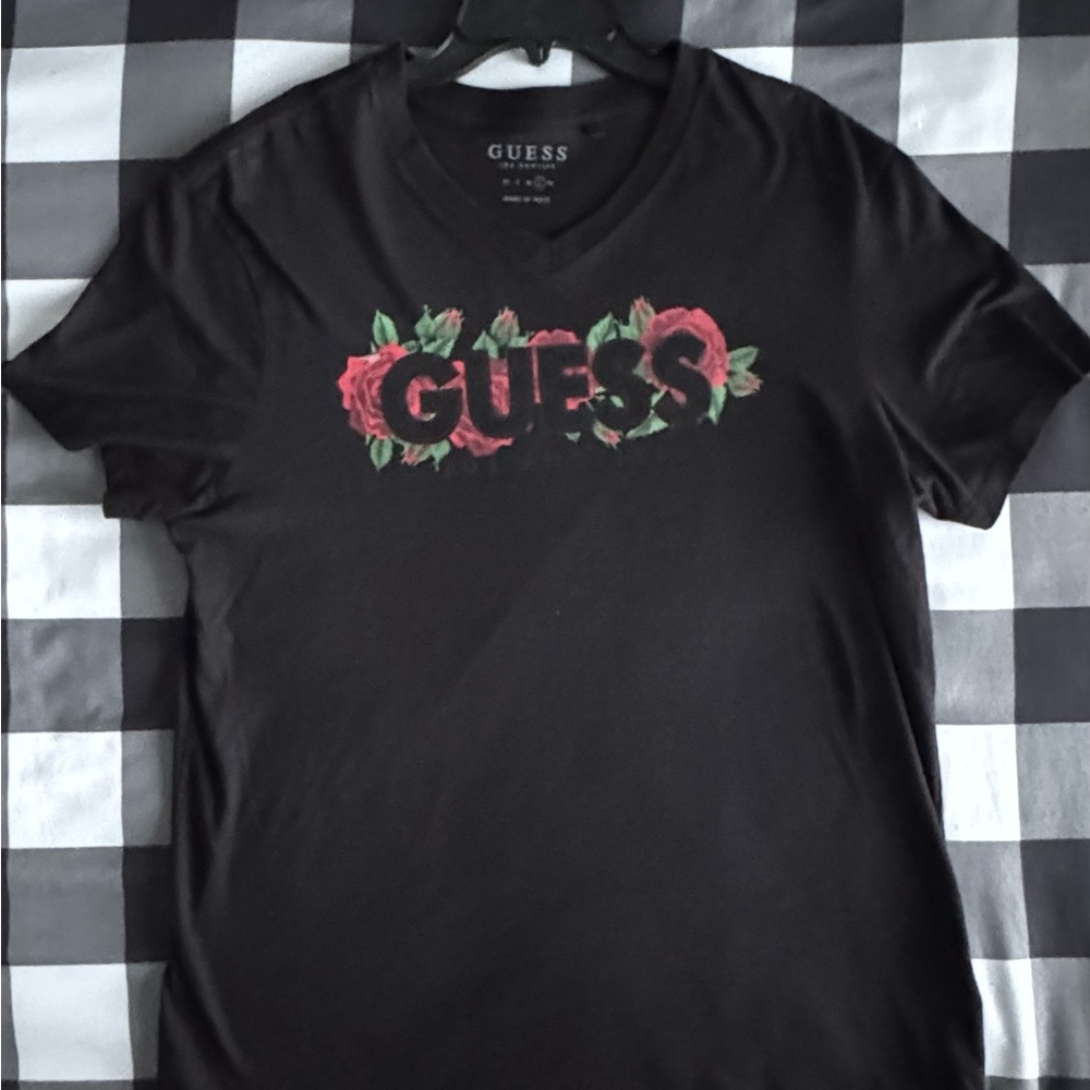 GUESS Black Tee with Red Rose Floral Design